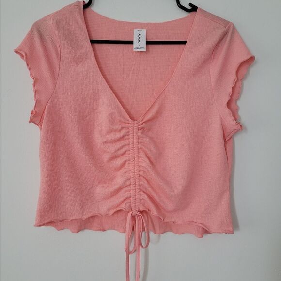 Abound Ruched V-neck Top NWOT - Picture 4 of 6